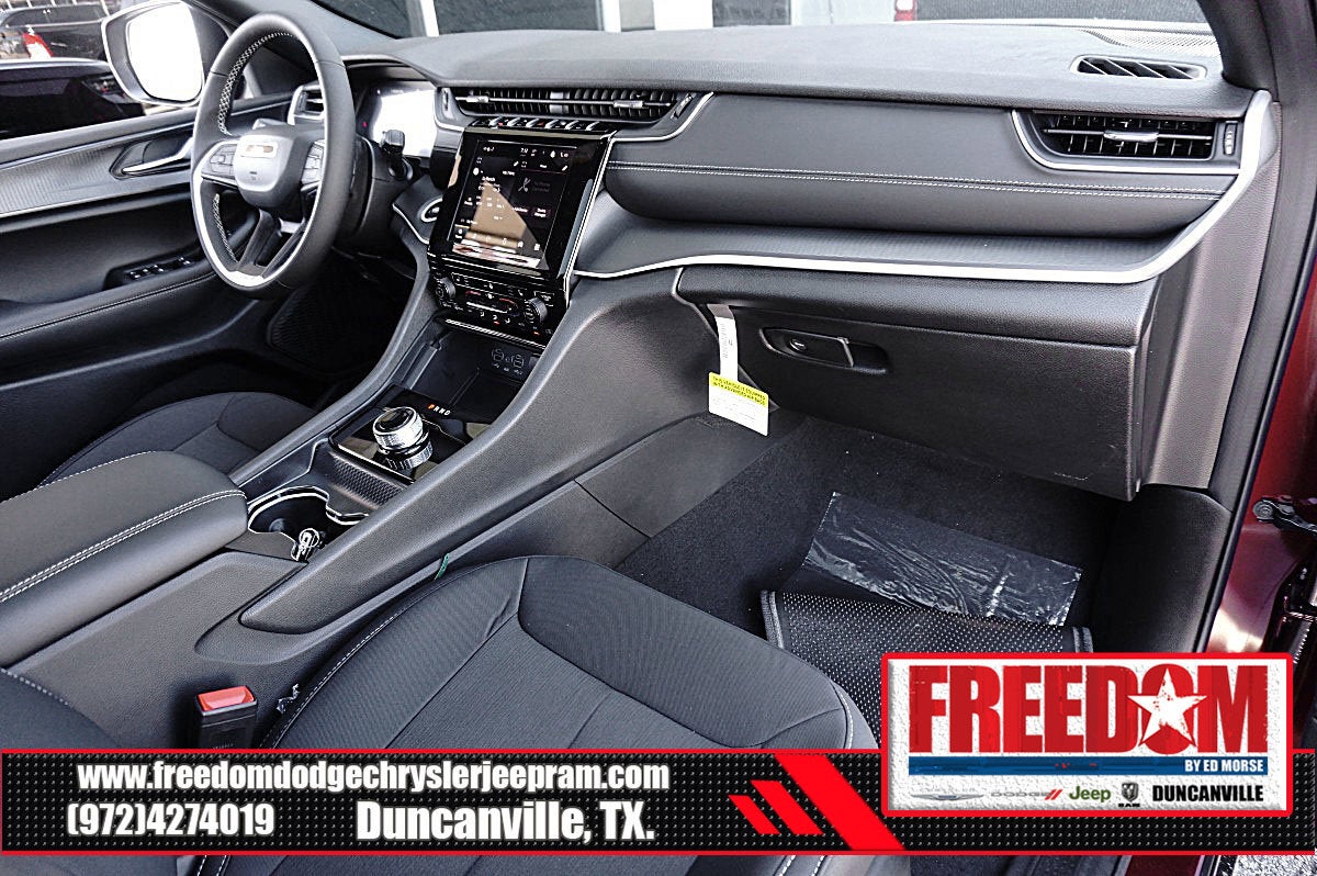 2026 Jeep Grand Cherokee Laredo X