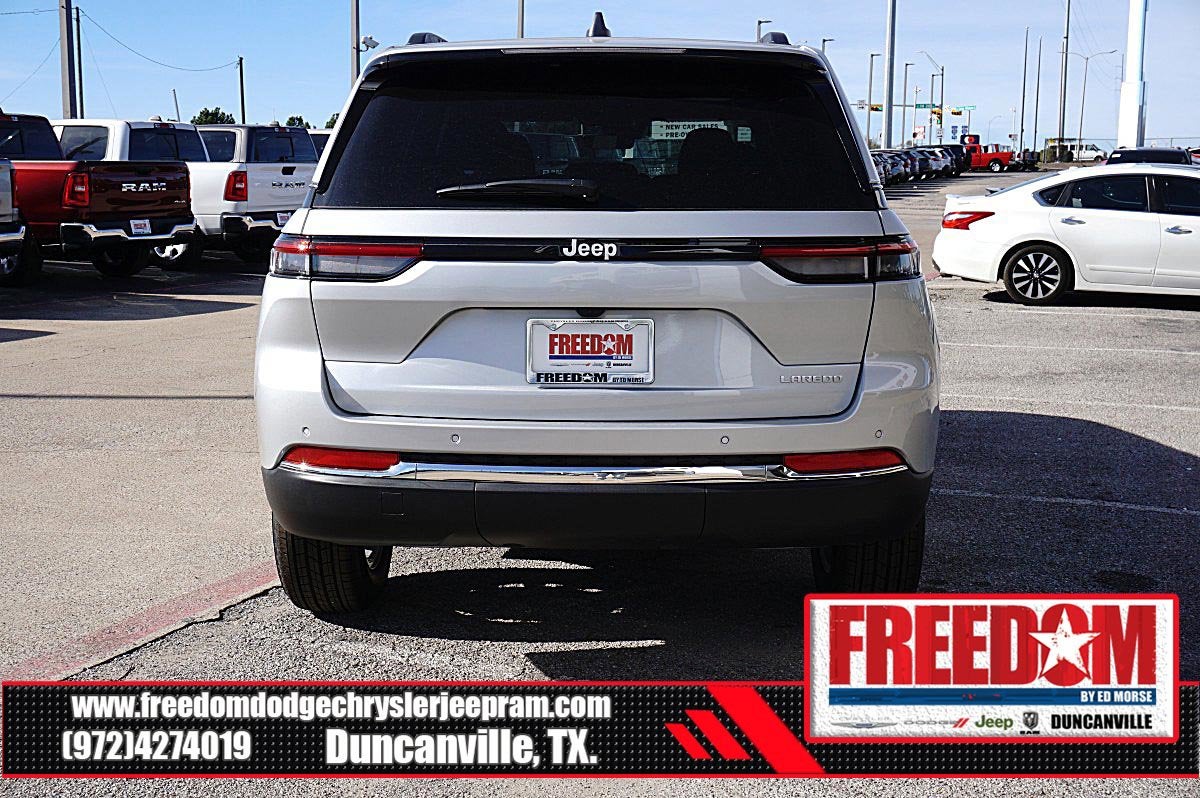 2025 Jeep Grand Cherokee Laredo X