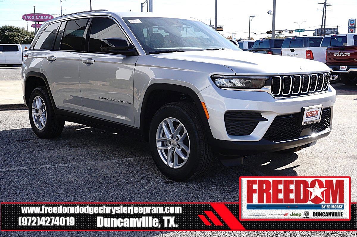 2025 Jeep Grand Cherokee Laredo X