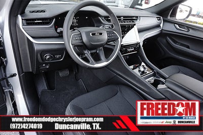 2025 Jeep Grand Cherokee Laredo X