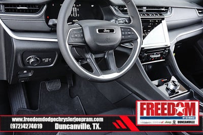 2025 Jeep Grand Cherokee Laredo X