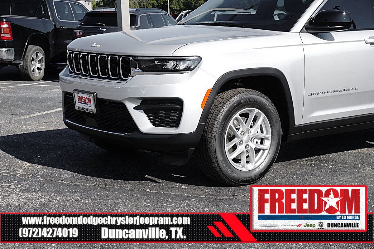 2025 Jeep Grand Cherokee Laredo X