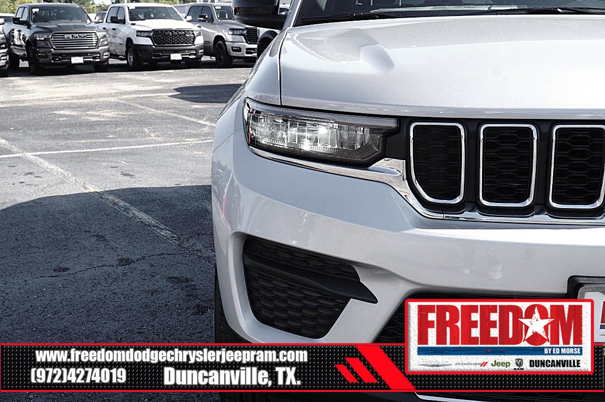 2025 Jeep Grand Cherokee Laredo X