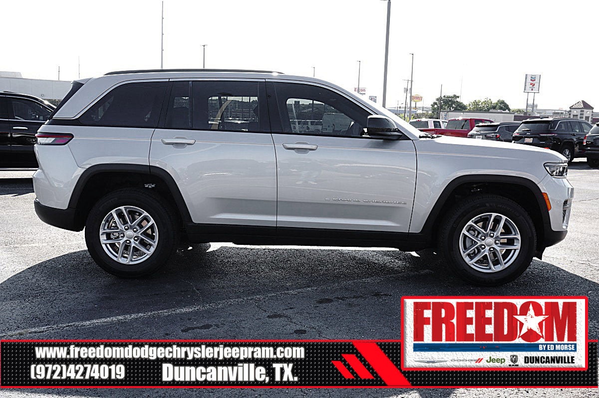 2025 Jeep Grand Cherokee Laredo X