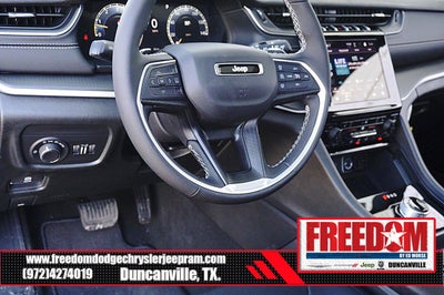 2026 Jeep Grand Cherokee Laredo