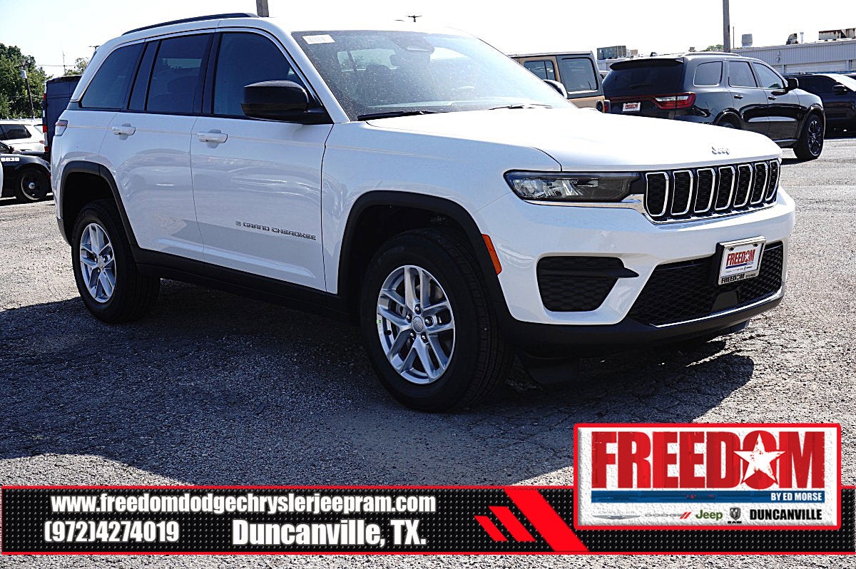 2026 Jeep Grand Cherokee Laredo