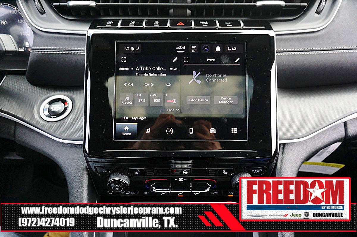 2026 Jeep Grand Cherokee Laredo X
