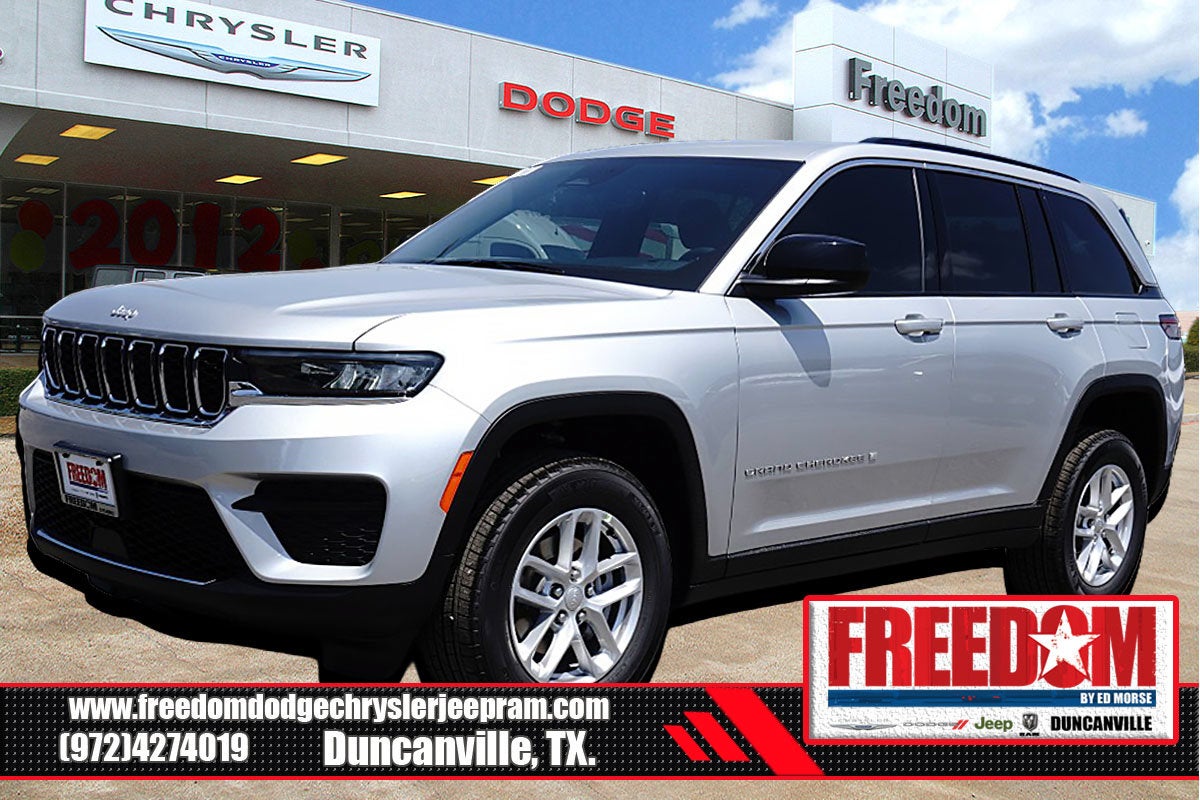 2026 Jeep Grand Cherokee Laredo