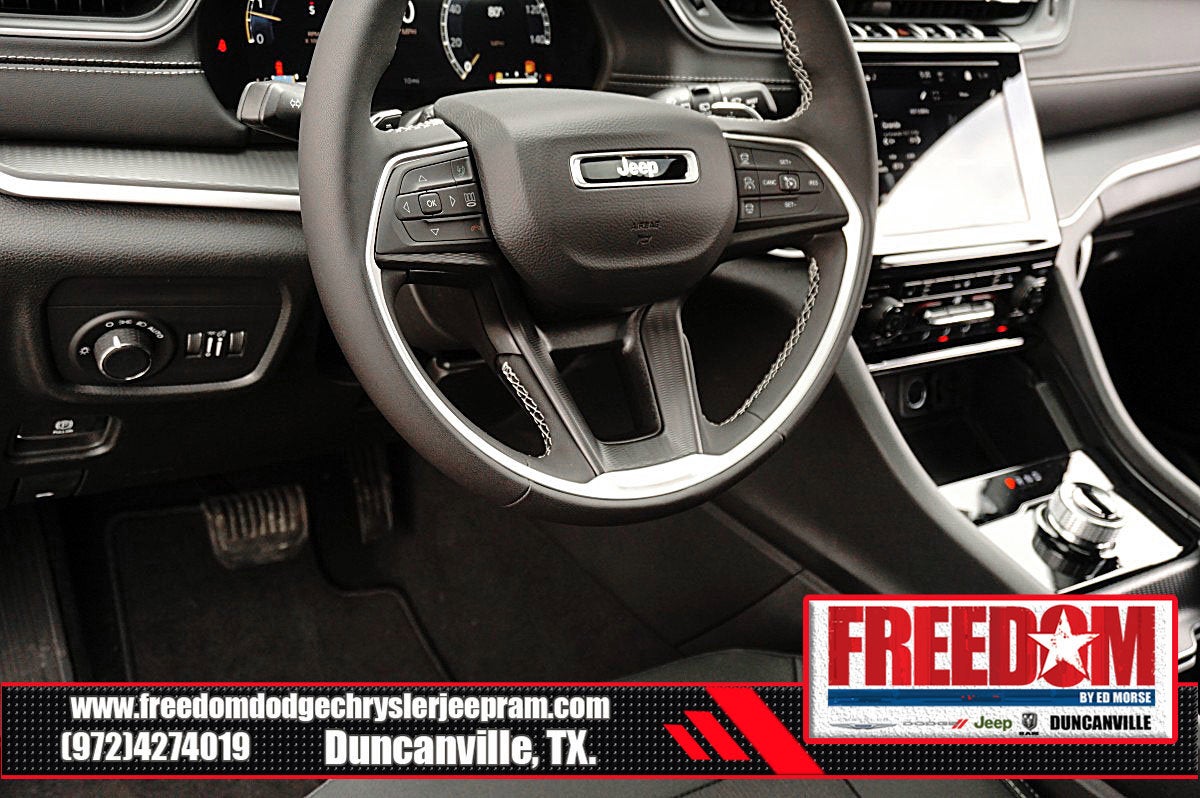 2026 Jeep Grand Cherokee Laredo X