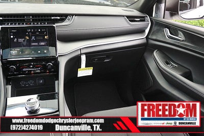 2026 Jeep Grand Cherokee Laredo X