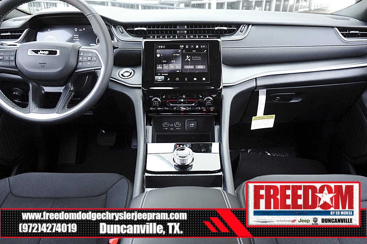 2026 Jeep Grand Cherokee Laredo X