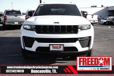 2026 Jeep Grand Cherokee Laredo