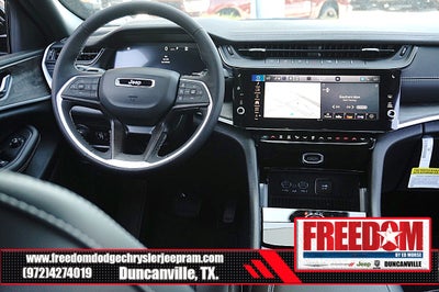 2026 Jeep Grand Cherokee Laredo Altitude