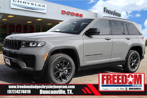 2027 Jeep Grand Cherokee Laredo Altitude
