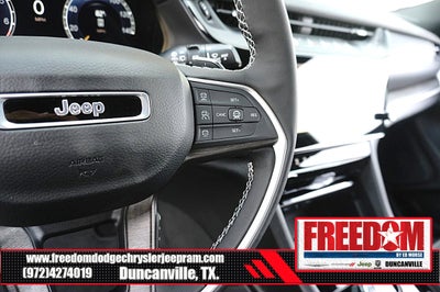 2027 Jeep Grand Cherokee Laredo Altitude