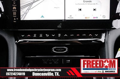 2026 Jeep Grand Cherokee Laredo