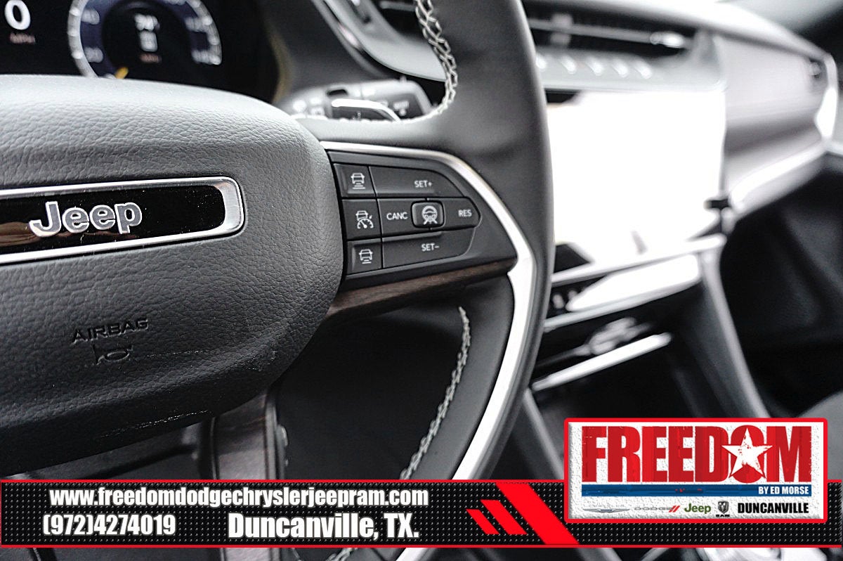 2026 Jeep Grand Cherokee Laredo