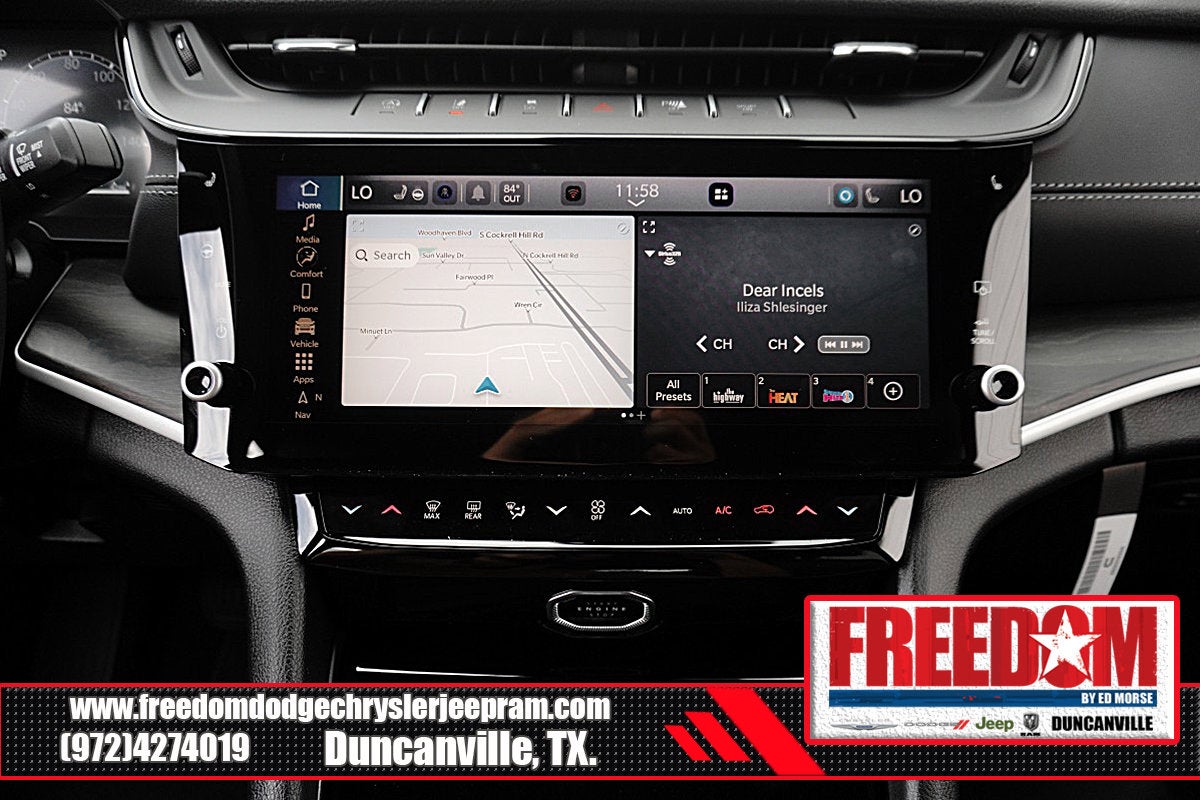 2026 Jeep Grand Cherokee Laredo Altitude