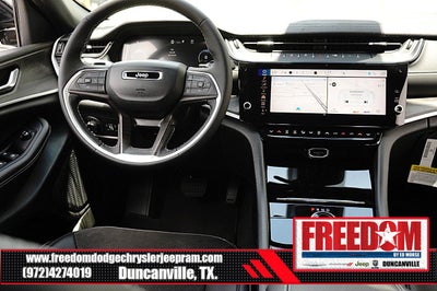 2026 Jeep Grand Cherokee Laredo Altitude