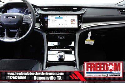 2026 Jeep Grand Cherokee Laredo Altitude