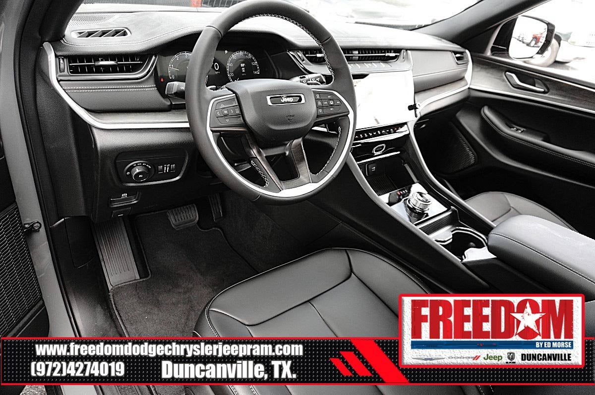 2027 Jeep Grand Cherokee Limited