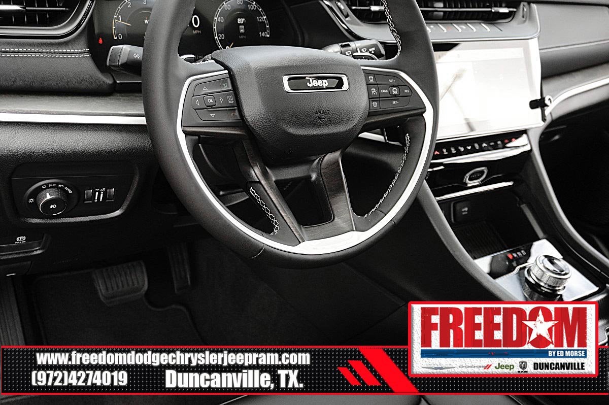 2027 Jeep Grand Cherokee Limited