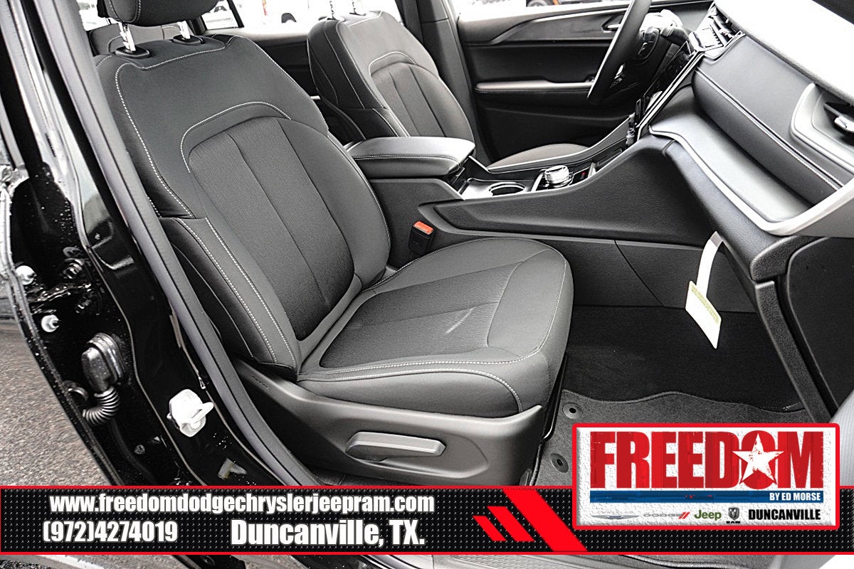 2026 Jeep Grand Cherokee L Laredo