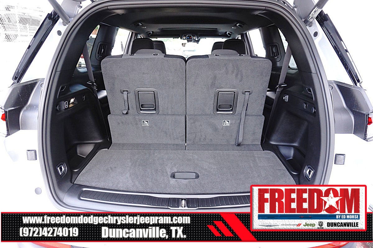 2026 Jeep Grand Cherokee L Laredo