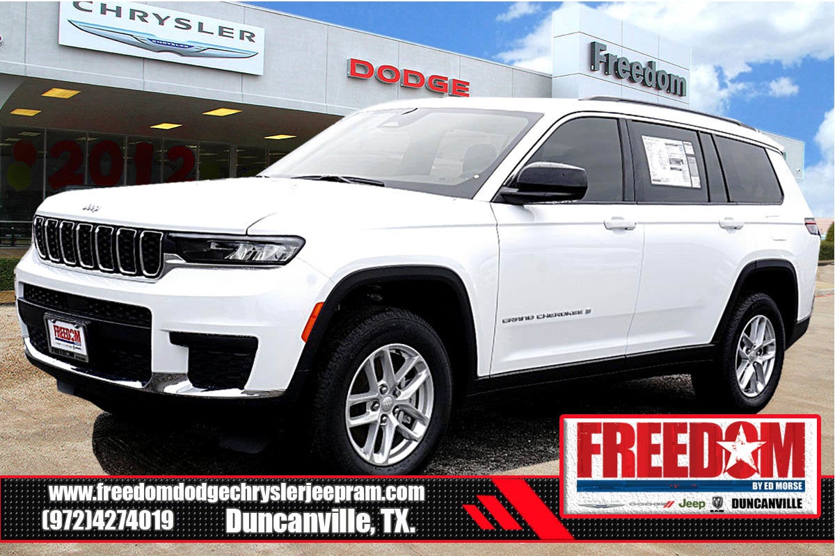 2026 Jeep Grand Cherokee L Laredo's photo