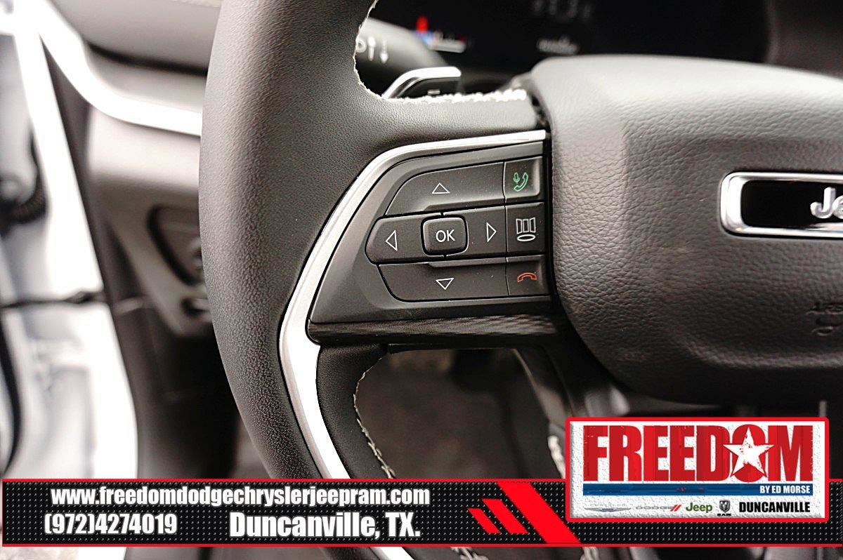 2026 Jeep Grand Cherokee L Laredo
