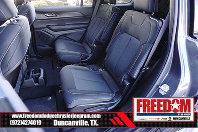 2025 Jeep Grand Cherokee L Laredo