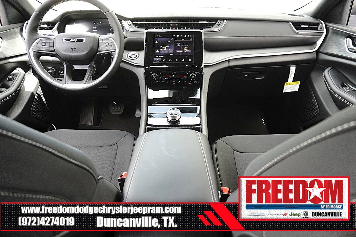 2026 Jeep Grand Cherokee L Laredo