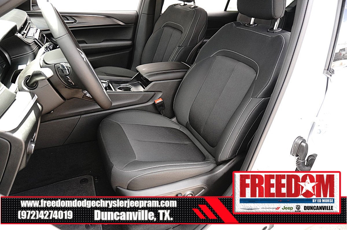 2026 Jeep Grand Cherokee L Laredo