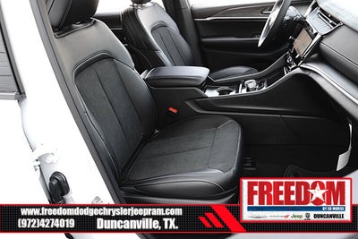 2026 Jeep Grand Cherokee L Laredo