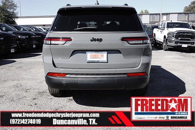 2027 Jeep Grand Cherokee L Laredo Altitude