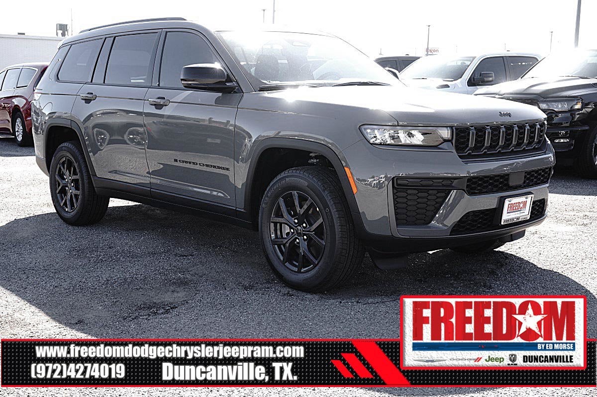 2027 Jeep Grand Cherokee L Laredo Altitude