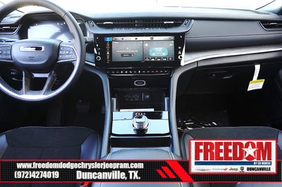 2027 Jeep Grand Cherokee L Laredo Altitude
