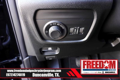 2027 Jeep Grand Cherokee L Laredo Altitude