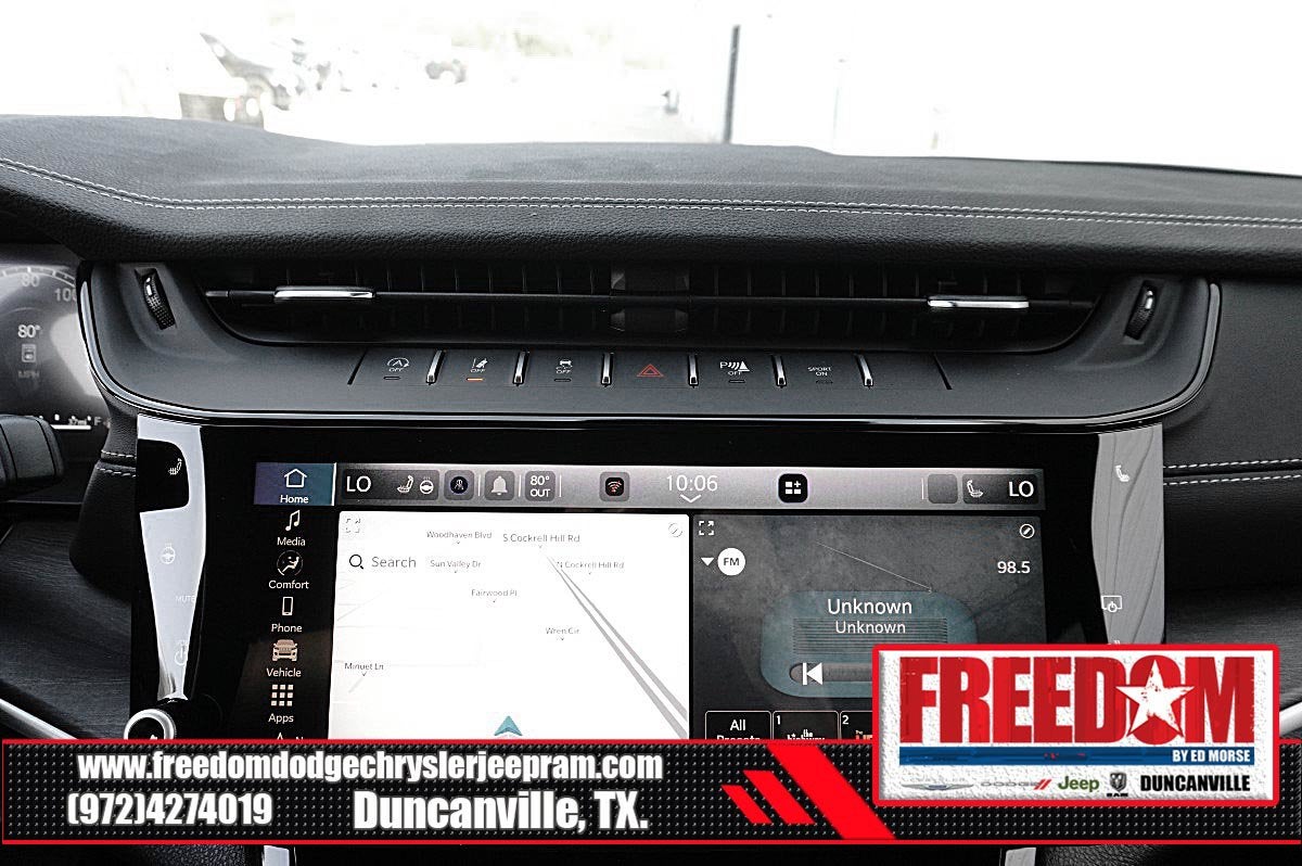 2027 Jeep Grand Cherokee L Laredo Altitude