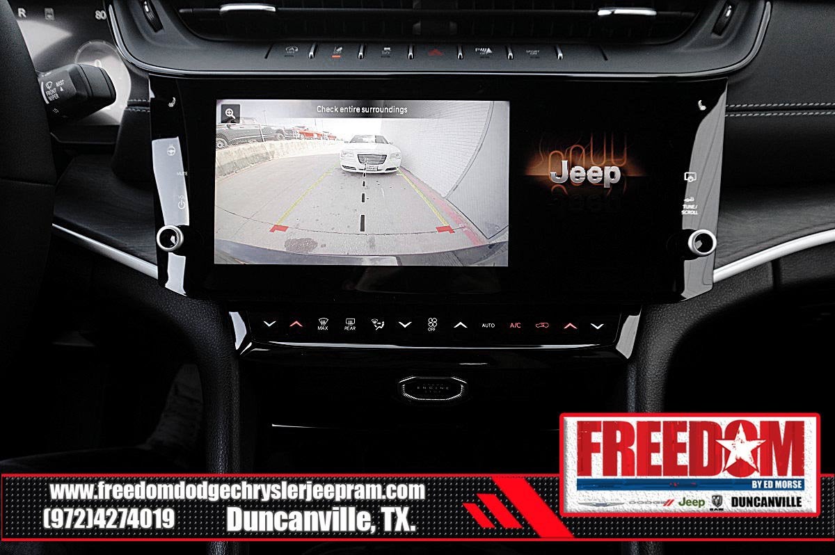 2027 Jeep Grand Cherokee L Laredo Altitude