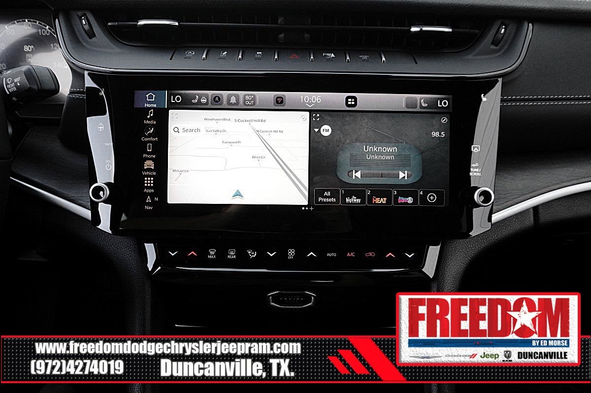 2027 Jeep Grand Cherokee L Laredo Altitude