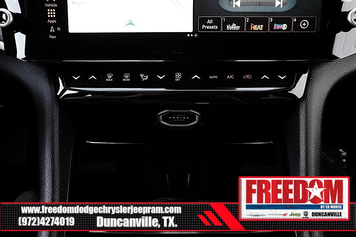 2027 Jeep Grand Cherokee L Laredo Altitude