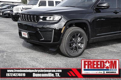 2027 Jeep Grand Cherokee L Laredo Altitude