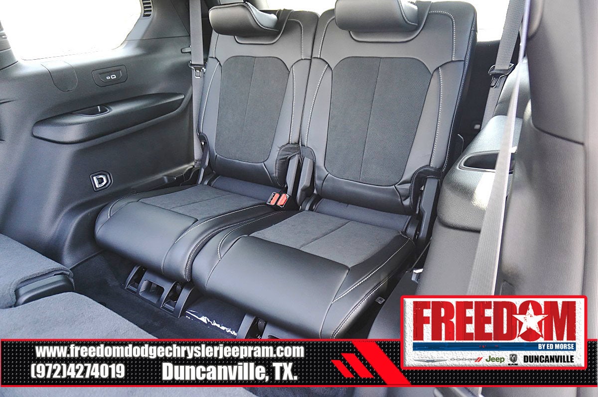 2027 Jeep Grand Cherokee L Laredo Altitude