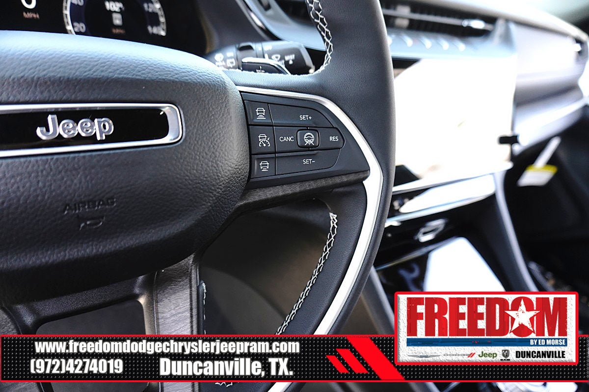 2027 Jeep Grand Cherokee L Laredo Altitude