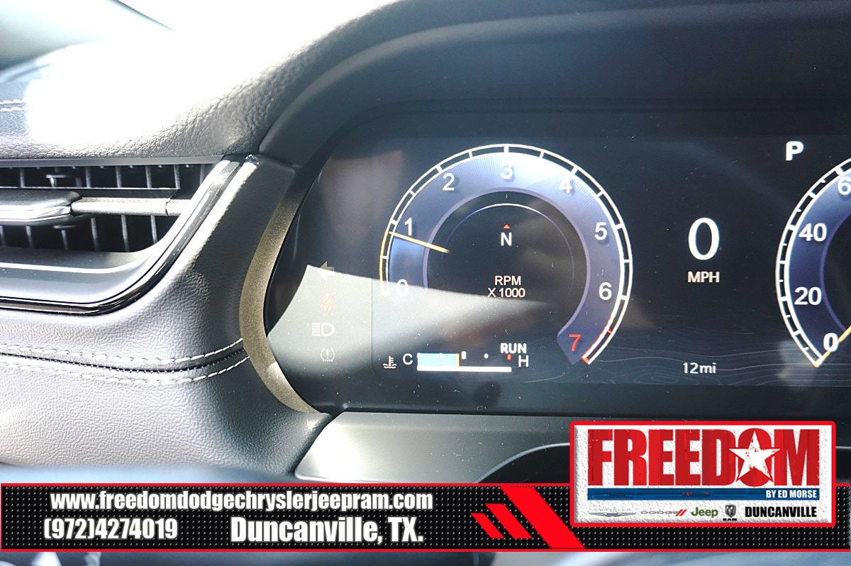 2027 Jeep Grand Cherokee L Laredo Altitude