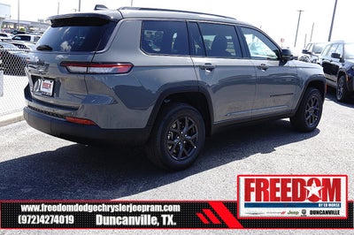 2027 Jeep Grand Cherokee L Laredo Altitude