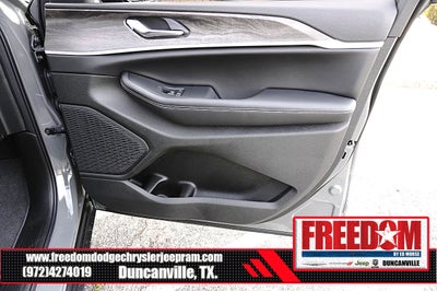 2027 Jeep Grand Cherokee L Limited
