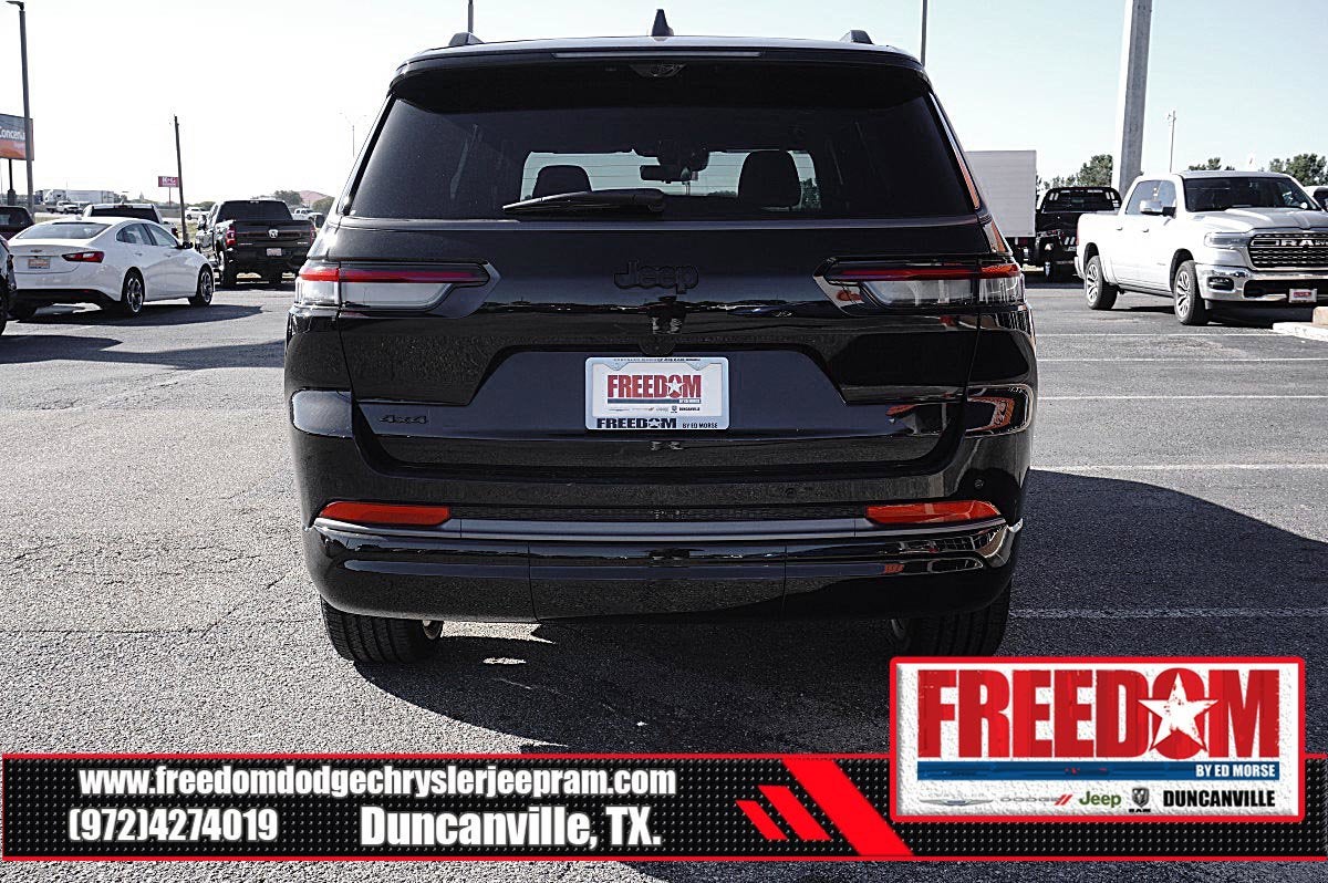 2027 Jeep Grand Cherokee L Limited Reserve