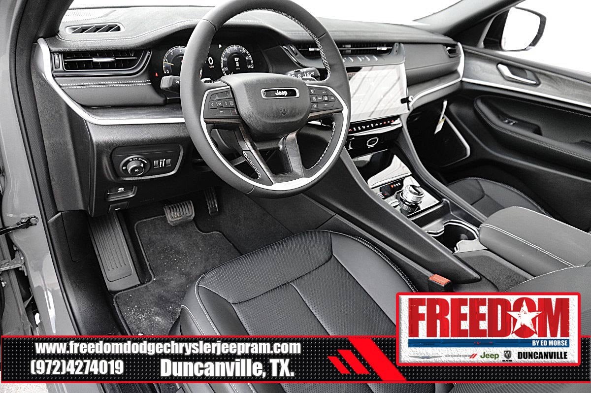2027 Jeep Grand Cherokee L Limited Reserve